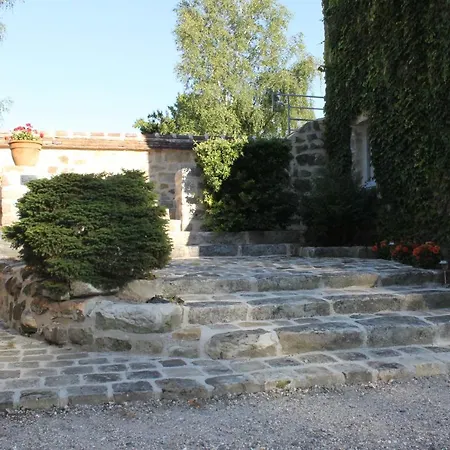 Domaine De Frevent Bed & Breakfast *